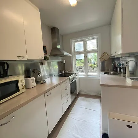 Charming 4-bedroom In Appartement Stavanger