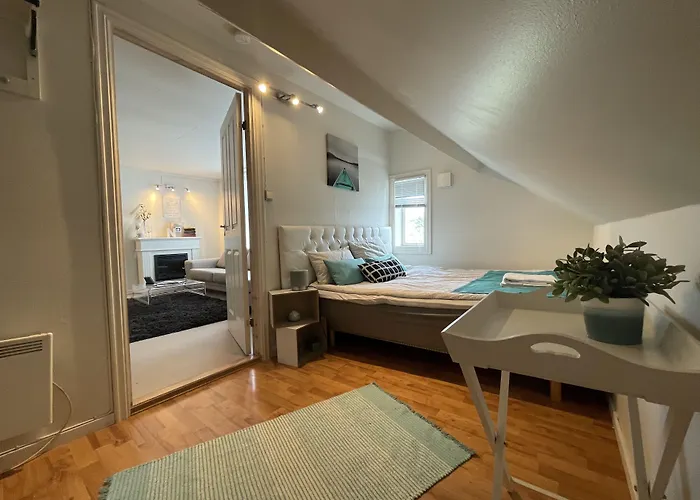 At Ap2 And Cozy 3 Apartament *